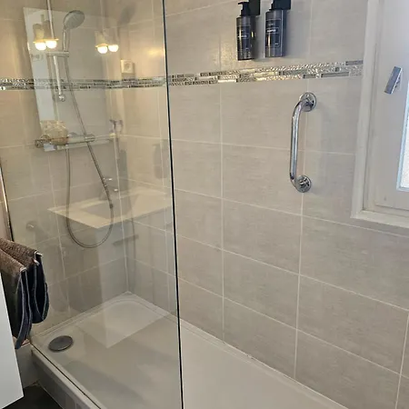 Apartment F2 Avec Grand Balcon Quartier Gare! *