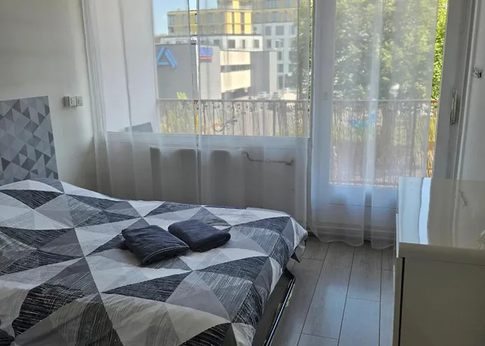 F2 Avec Grand Balcon Quartier Gare! Апартаменты