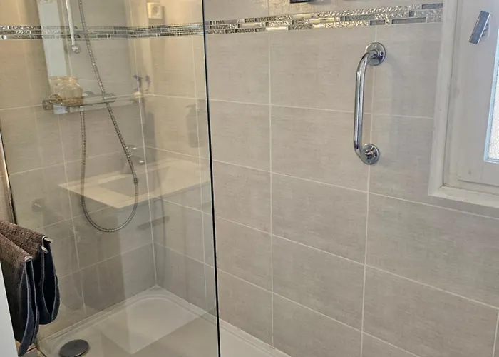 Апартаменты F2 Avec Grand Balcon Quartier Gare! *